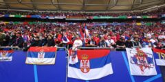 يويفا يتخذ أول قرار امام صربيا بسـبب شغب الجماهير