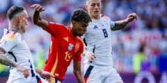 هل يقتنص لامين يامال فرصة تاريخية فى مباراة إسبانيا وفرنسا؟