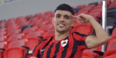 أشرف بن شرقي يتنازل ويمنح الزمالـك فرصة للتعاقد معه 