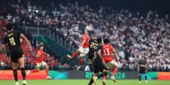 حكـم ألماني يحسم الجدل التحكيمي فى قمه الاهلي والزمالك